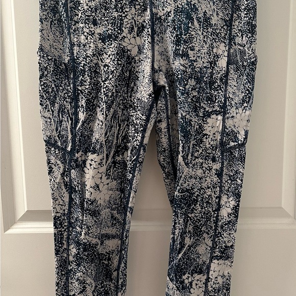 lululemon athletica Pants - Lululemon Speed Up‎ Full On Luxtreme Tights | Wildwood Multi Print | 10